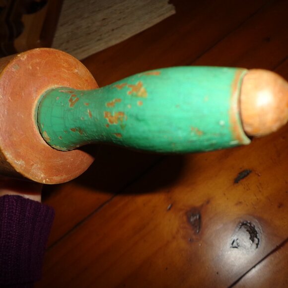 Vintage Wood Rolling Pin Green Handles - Picture 4 of 6